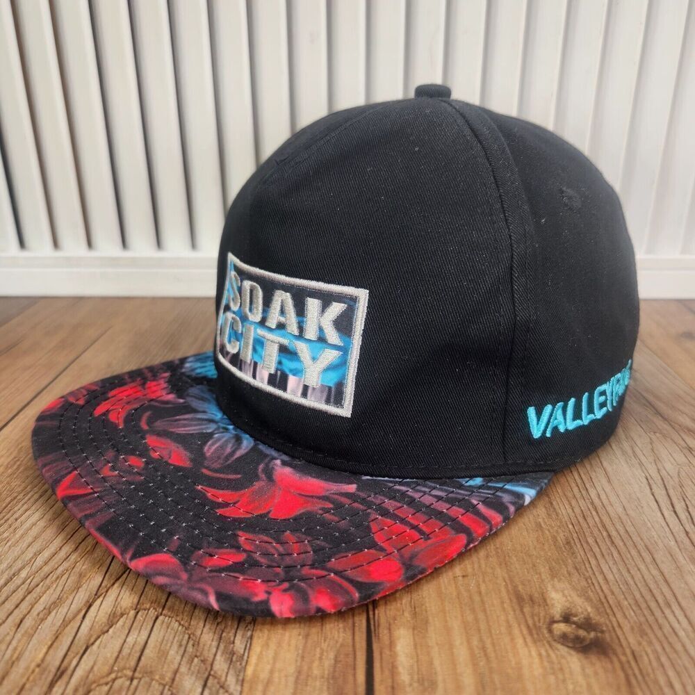 Soak City Valleyfair Jacobson Hat Cap Black Floral Snapback Water Park Summer